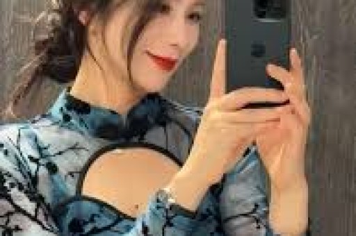 吃瓜看透本质：霍家不辟谣并非默认婚讯霍震霆表态暗藏两层深意